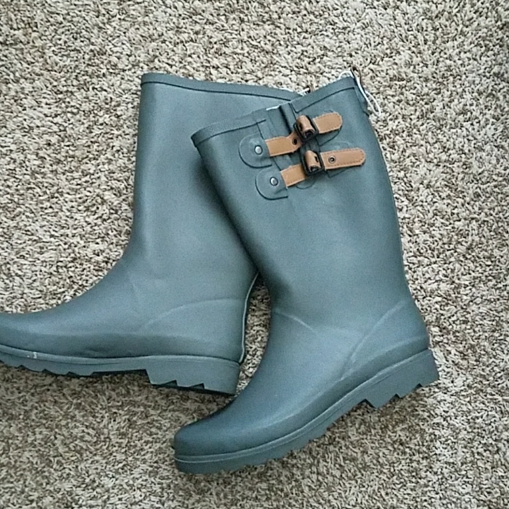 Women's rain boots